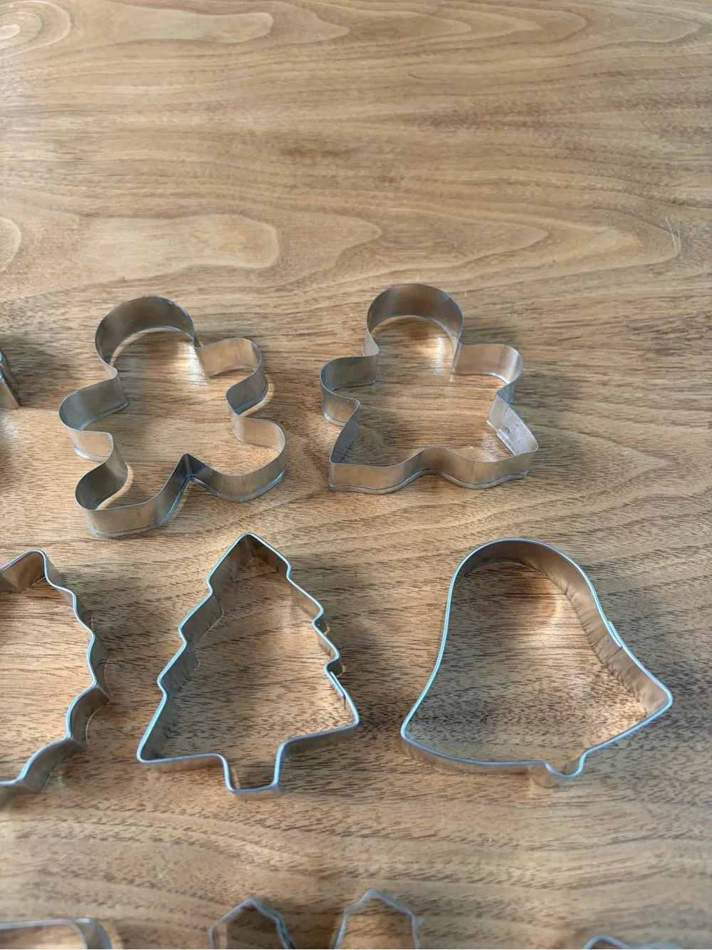 Wilton Holiday Time 18-Piece Cookie Cutter Set